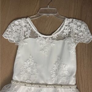 Elegant White Lace Kids Dress